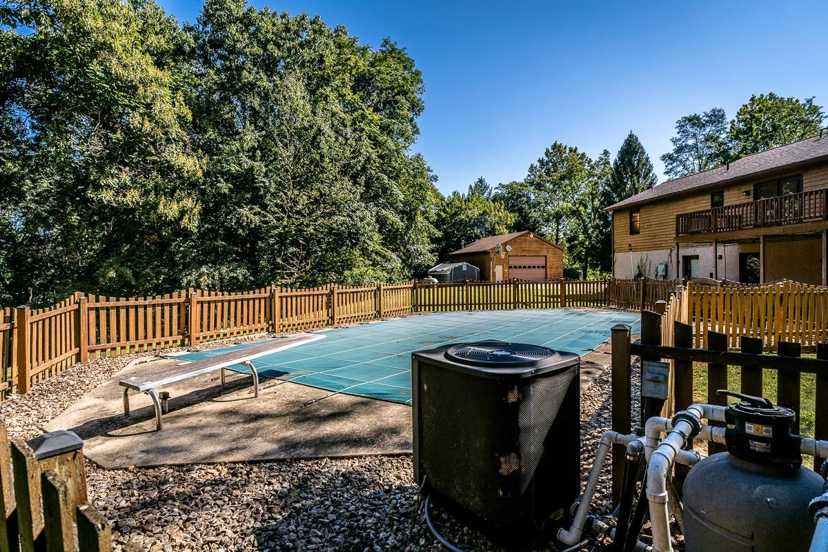 173 RIDGETOP DR