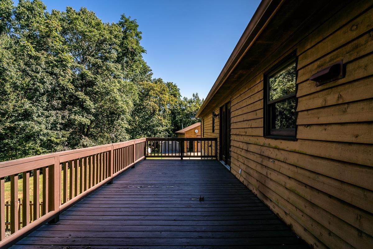 173 RIDGETOP DR