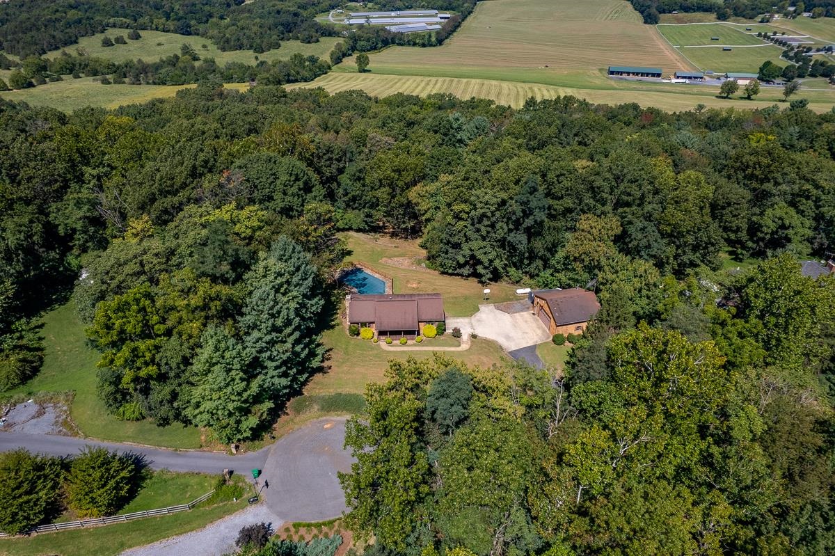 173 RIDGETOP DR