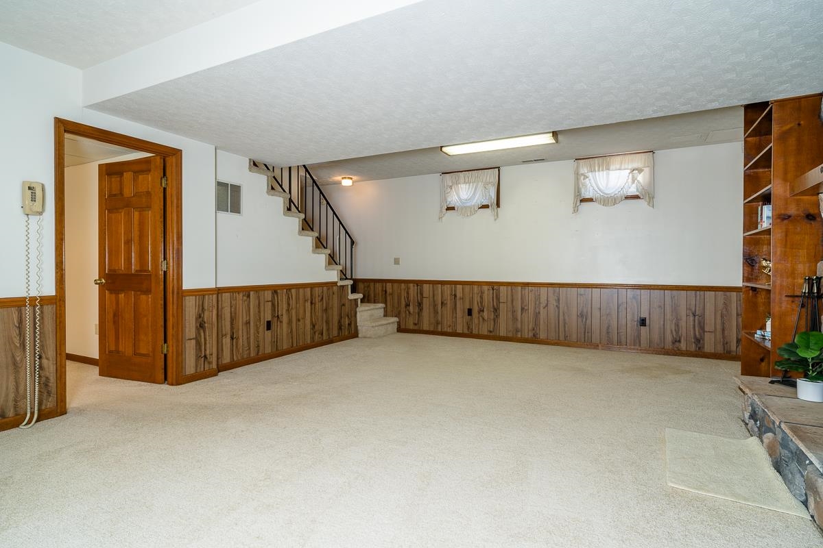 173 RIDGETOP DR