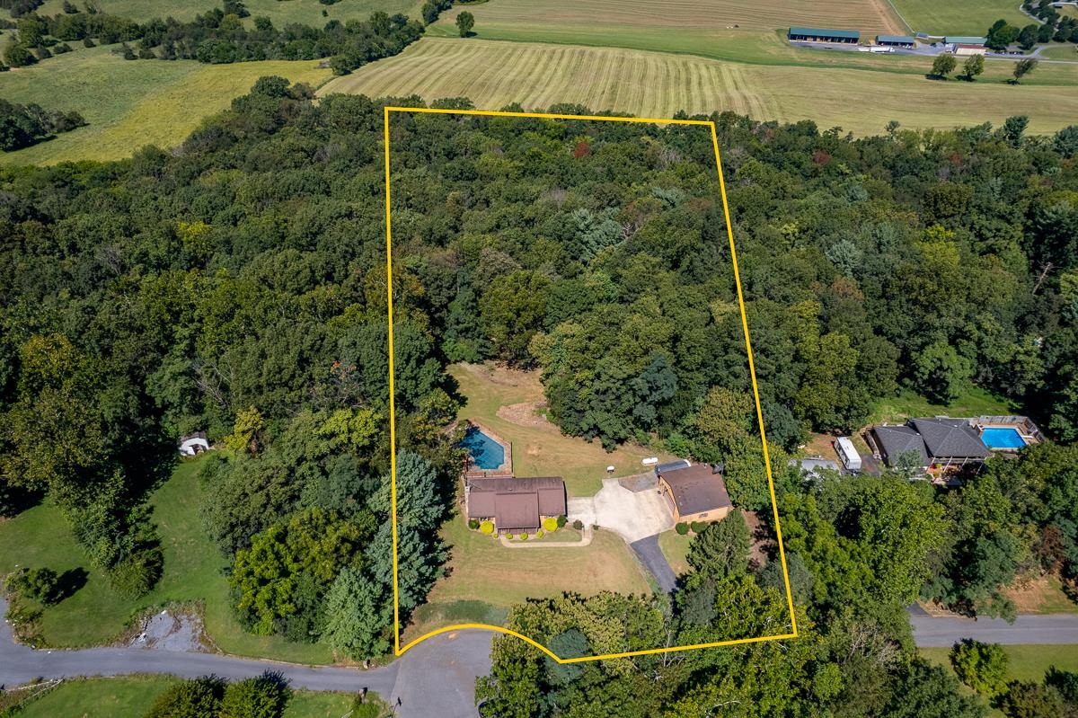 173 RIDGETOP DR