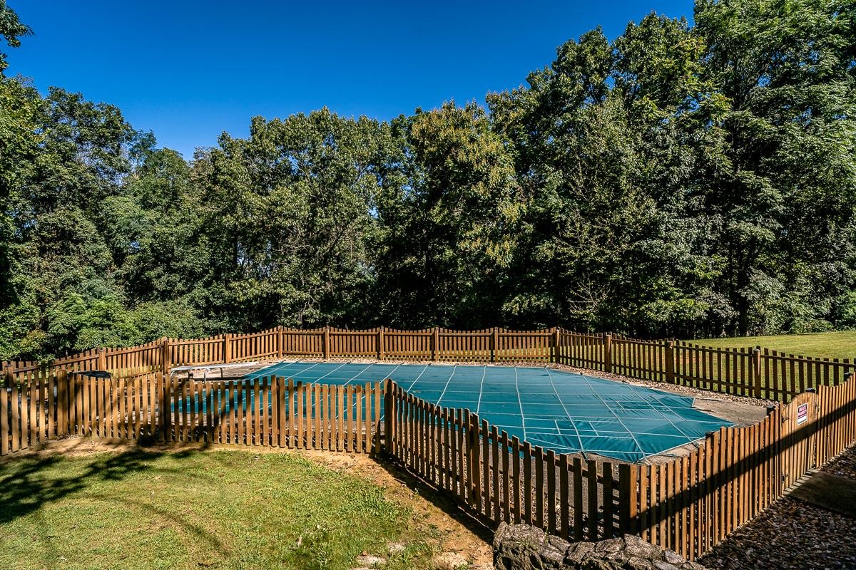 173 RIDGETOP DR