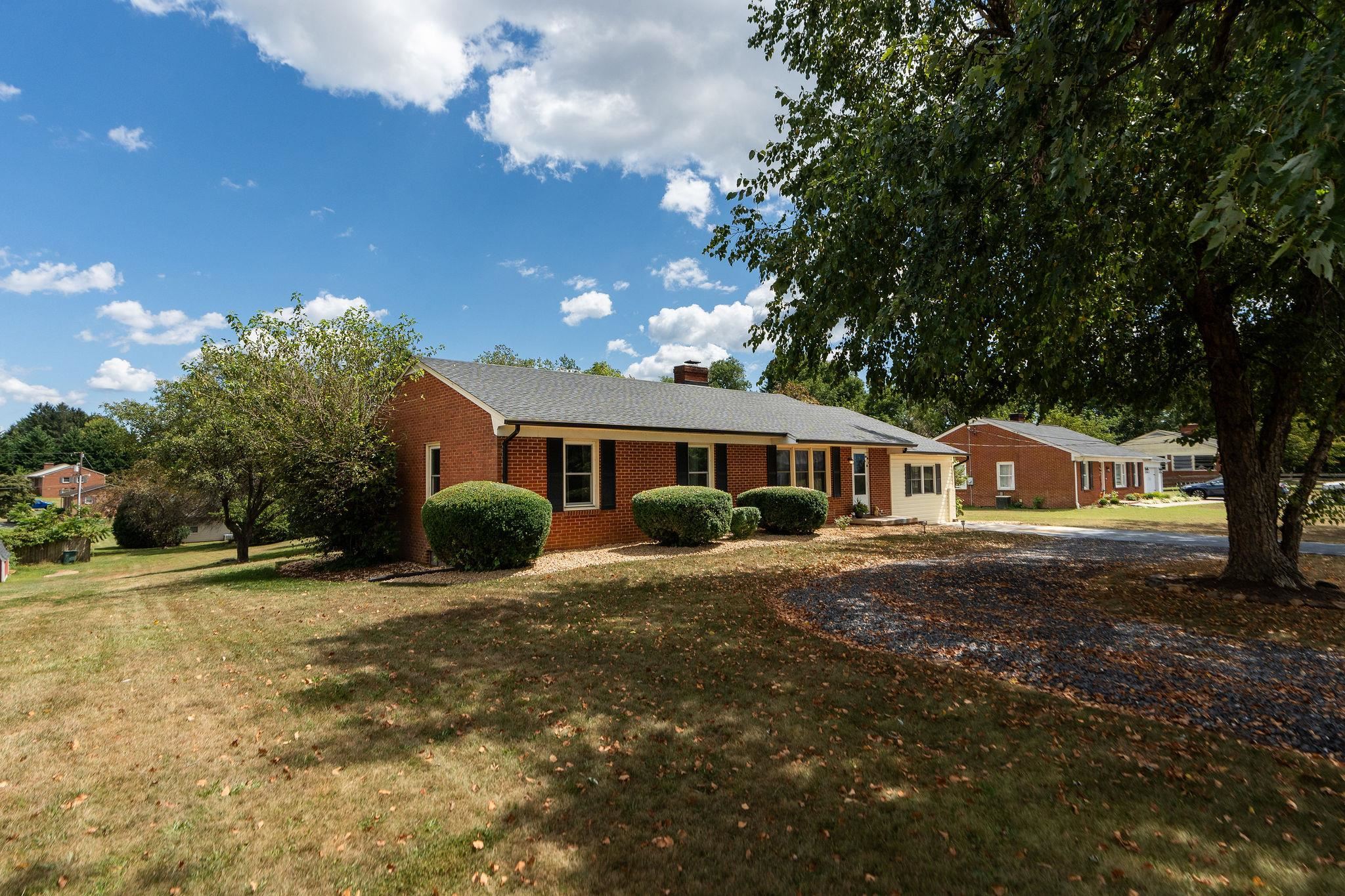 1064 LADD RD