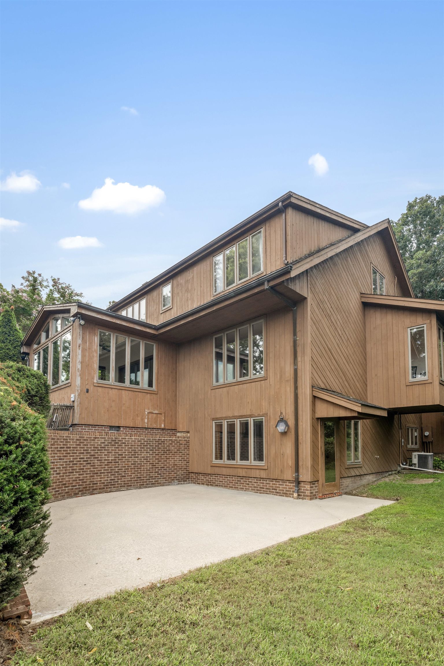78 CEDAR CREEK LN