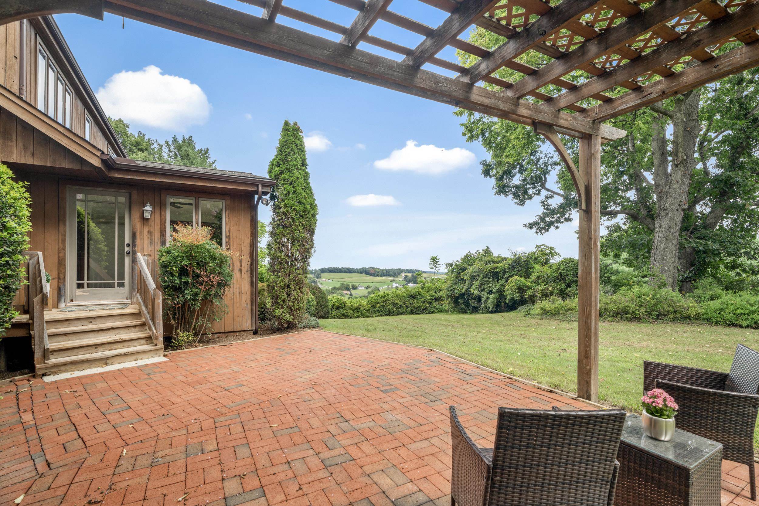 78 CEDAR CREEK LN