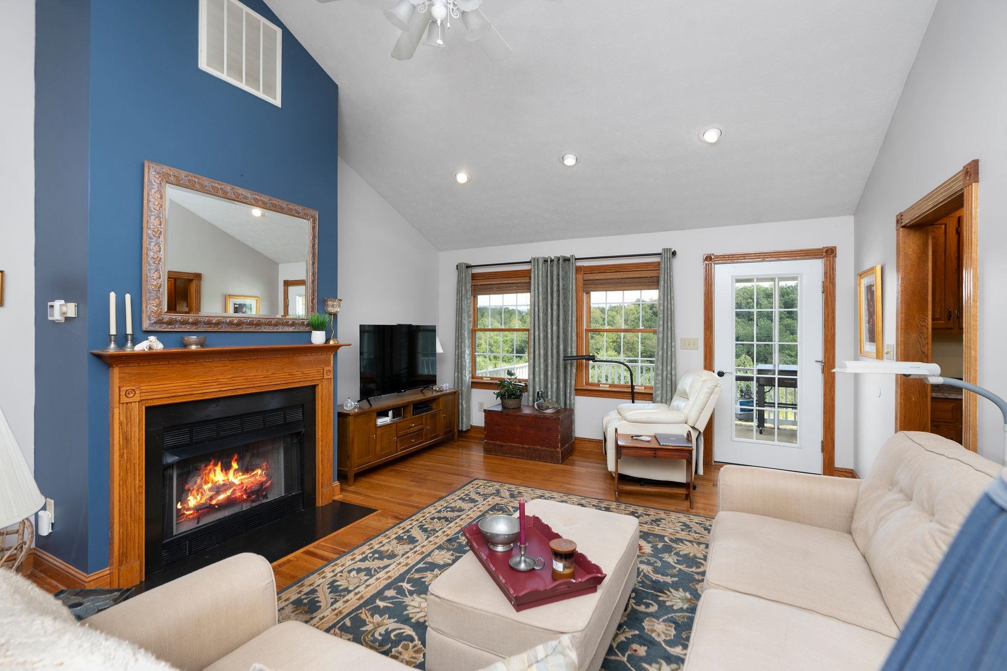 137 BELLE VISTA DR