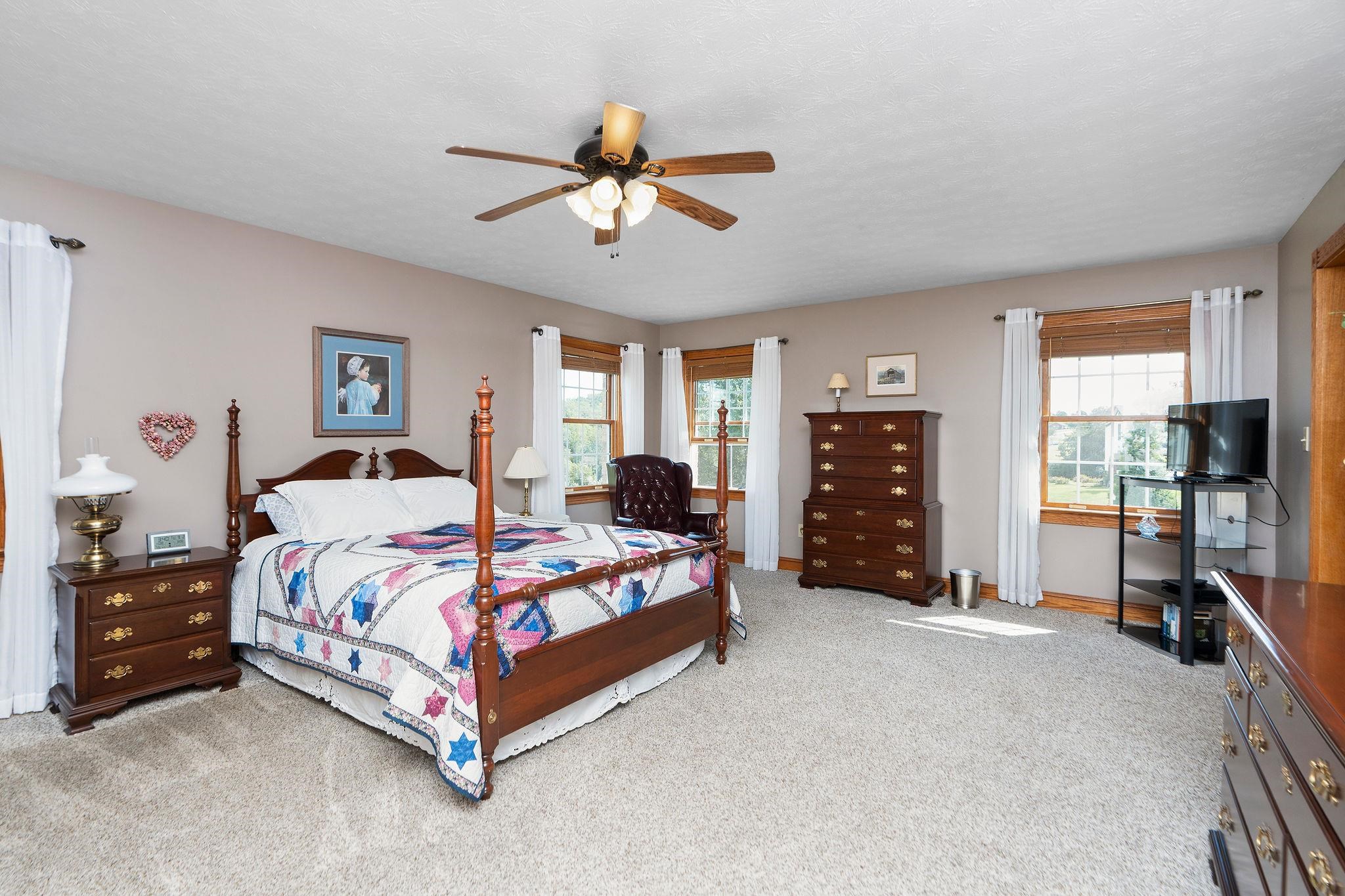 137 BELLE VISTA DR
