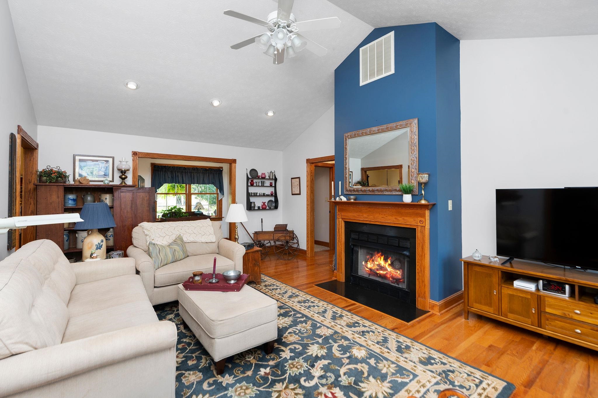 137 BELLE VISTA DR