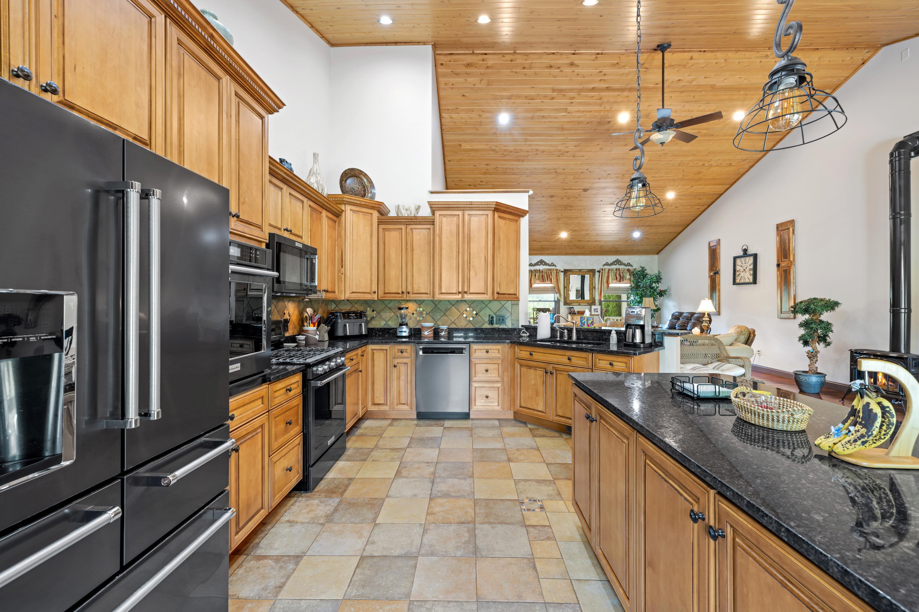 299 SUMMERDEAN RD