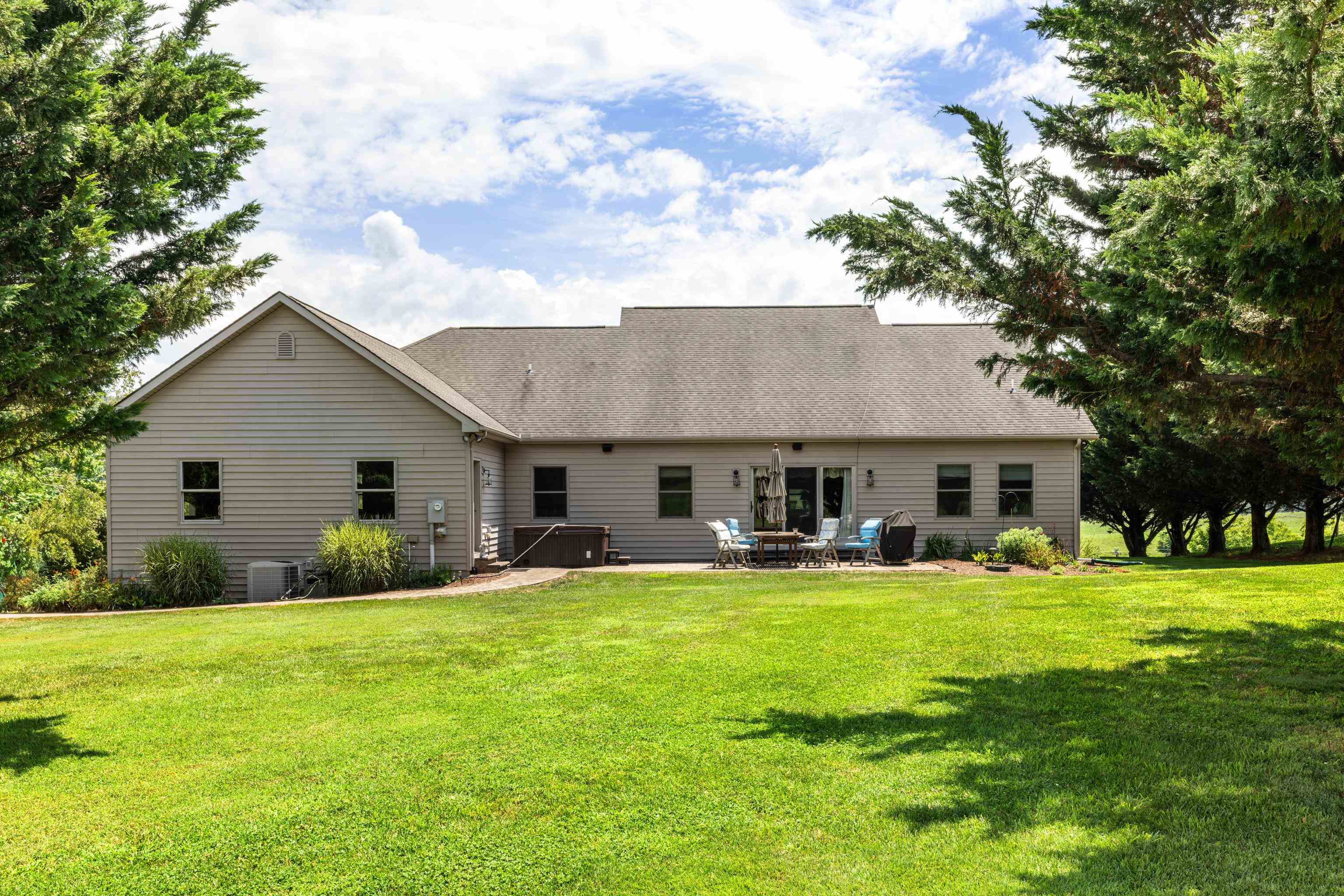 299 SUMMERDEAN RD