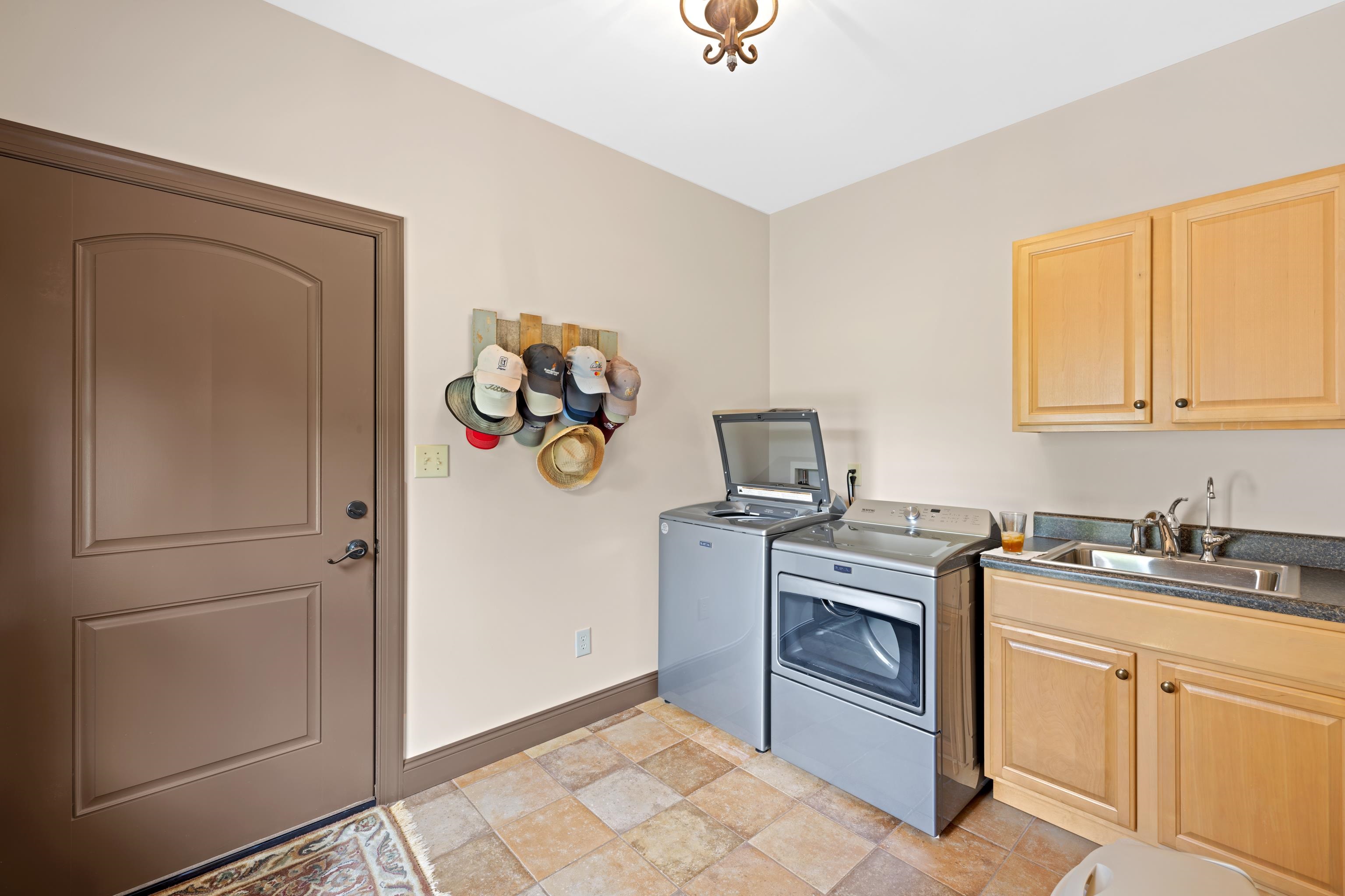 299 SUMMERDEAN RD