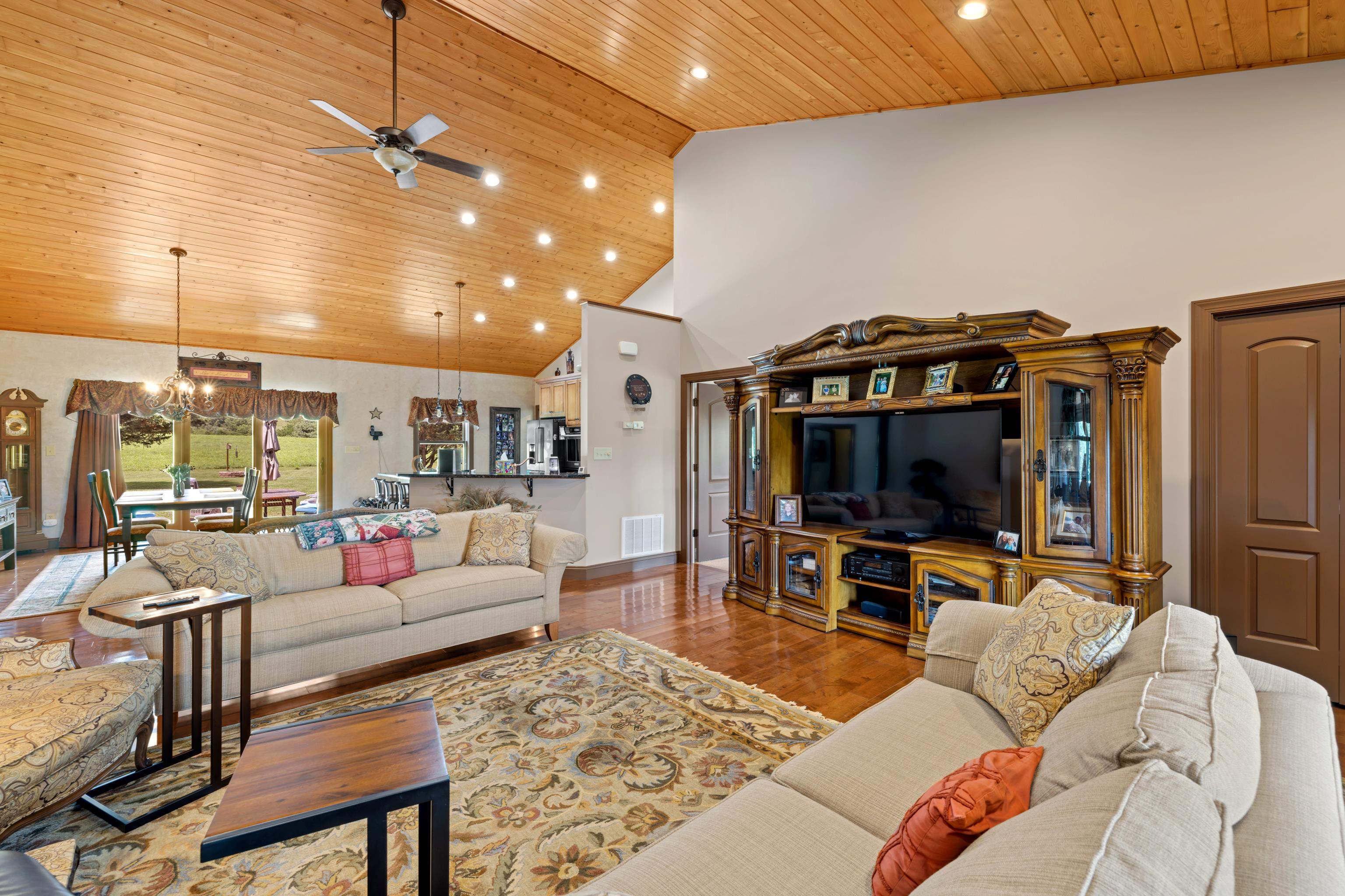 299 SUMMERDEAN RD