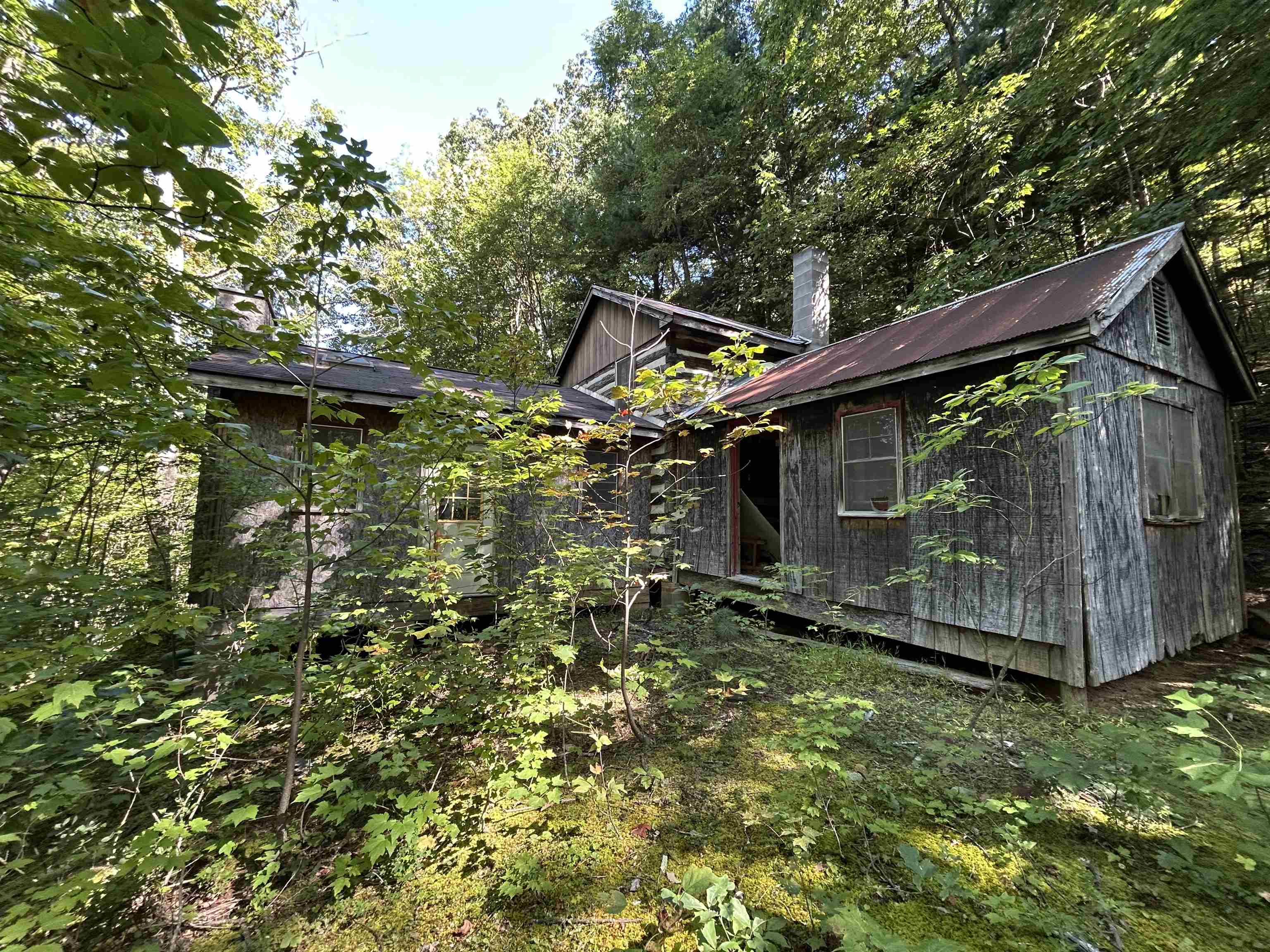 180 BEAR PATH LN