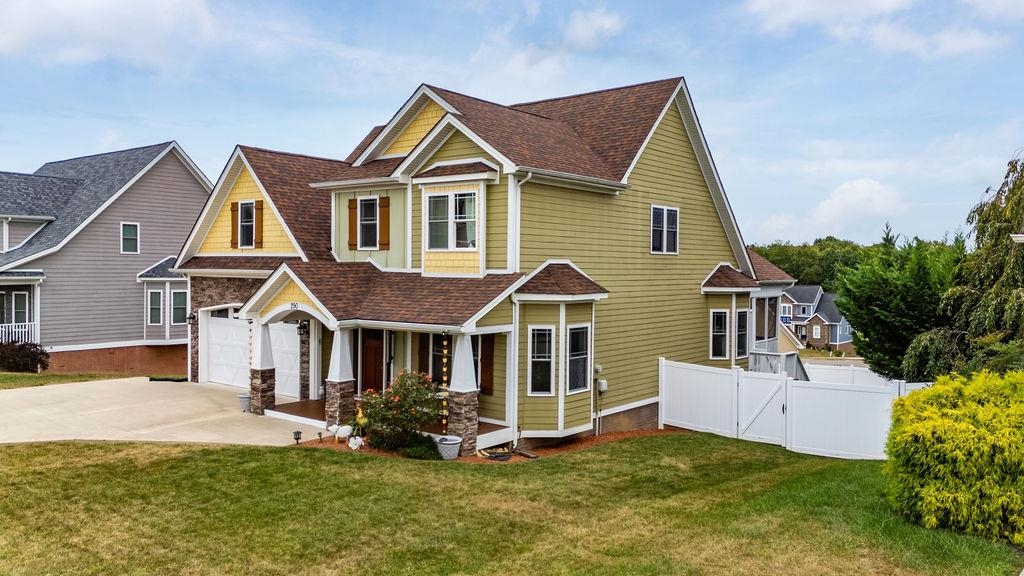 290 WINDSOR DR