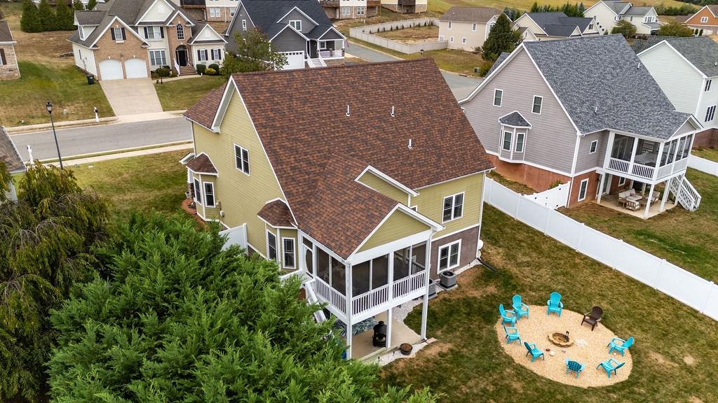 290 WINDSOR DR