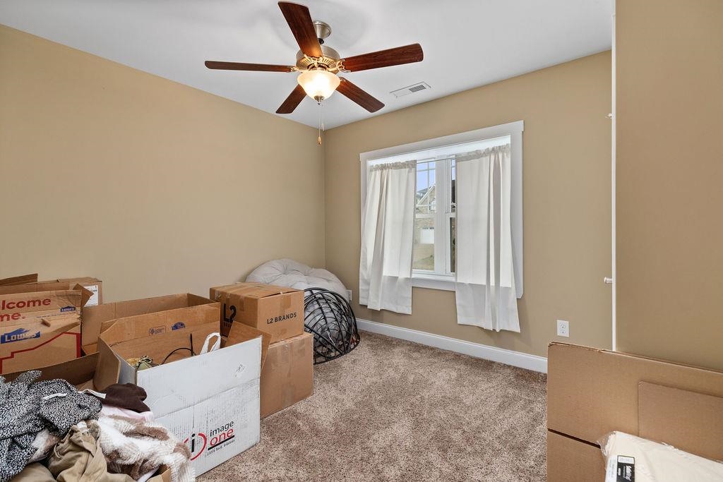 290 WINDSOR DR
