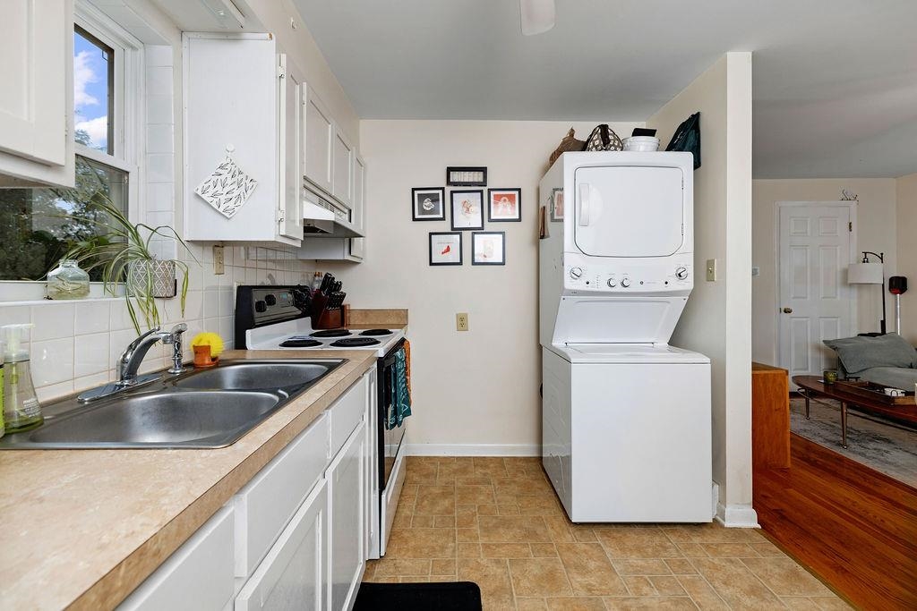331 THOMPSON ST