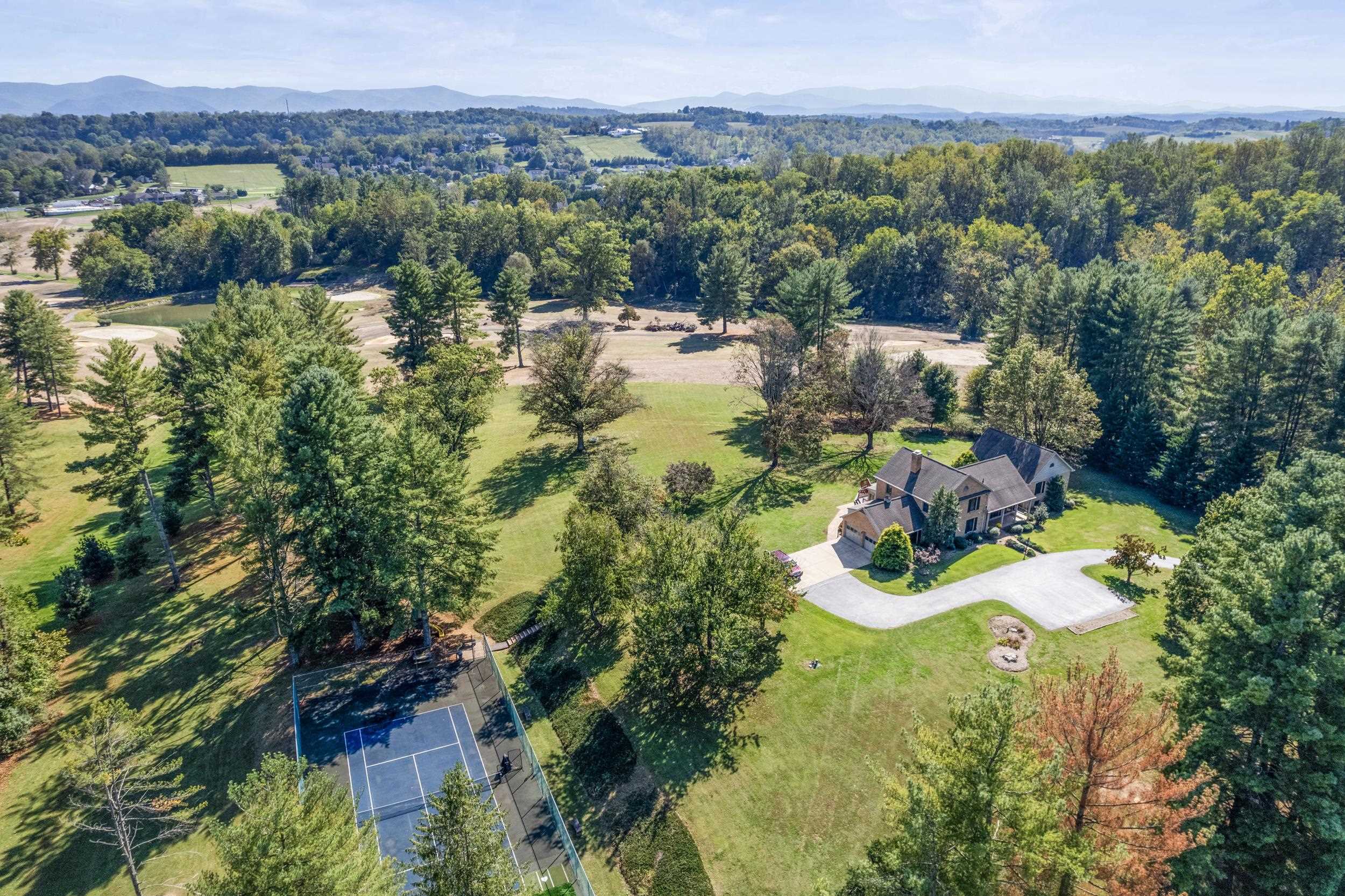 1109 ROSS RD