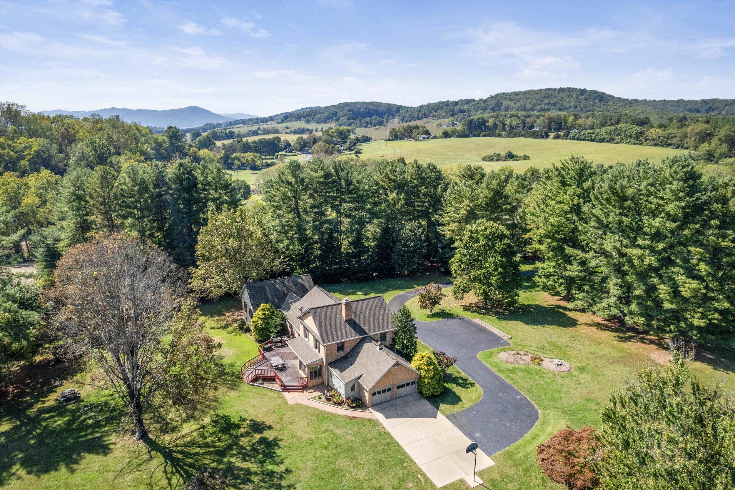 1109 ROSS RD