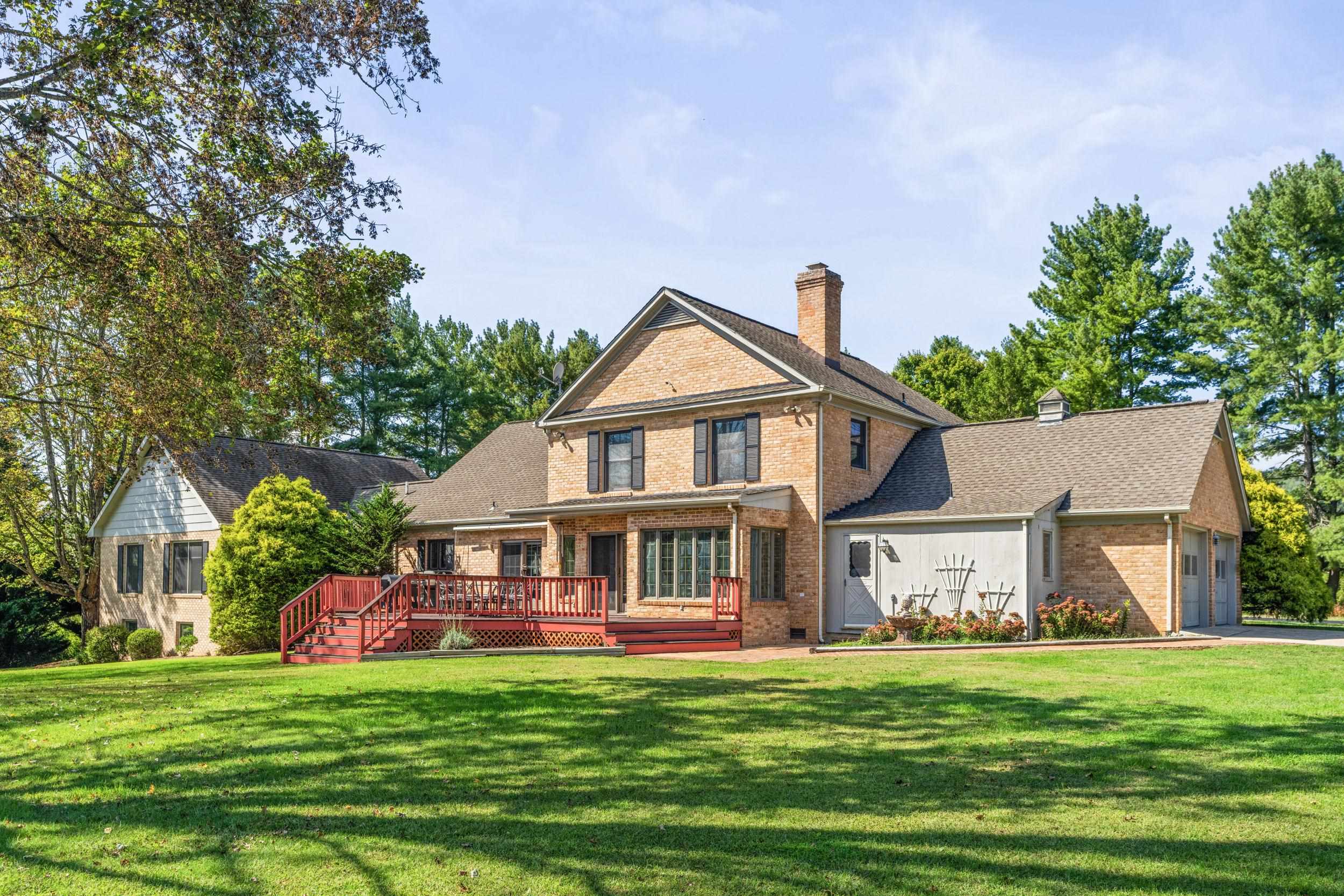 1109 ROSS RD
