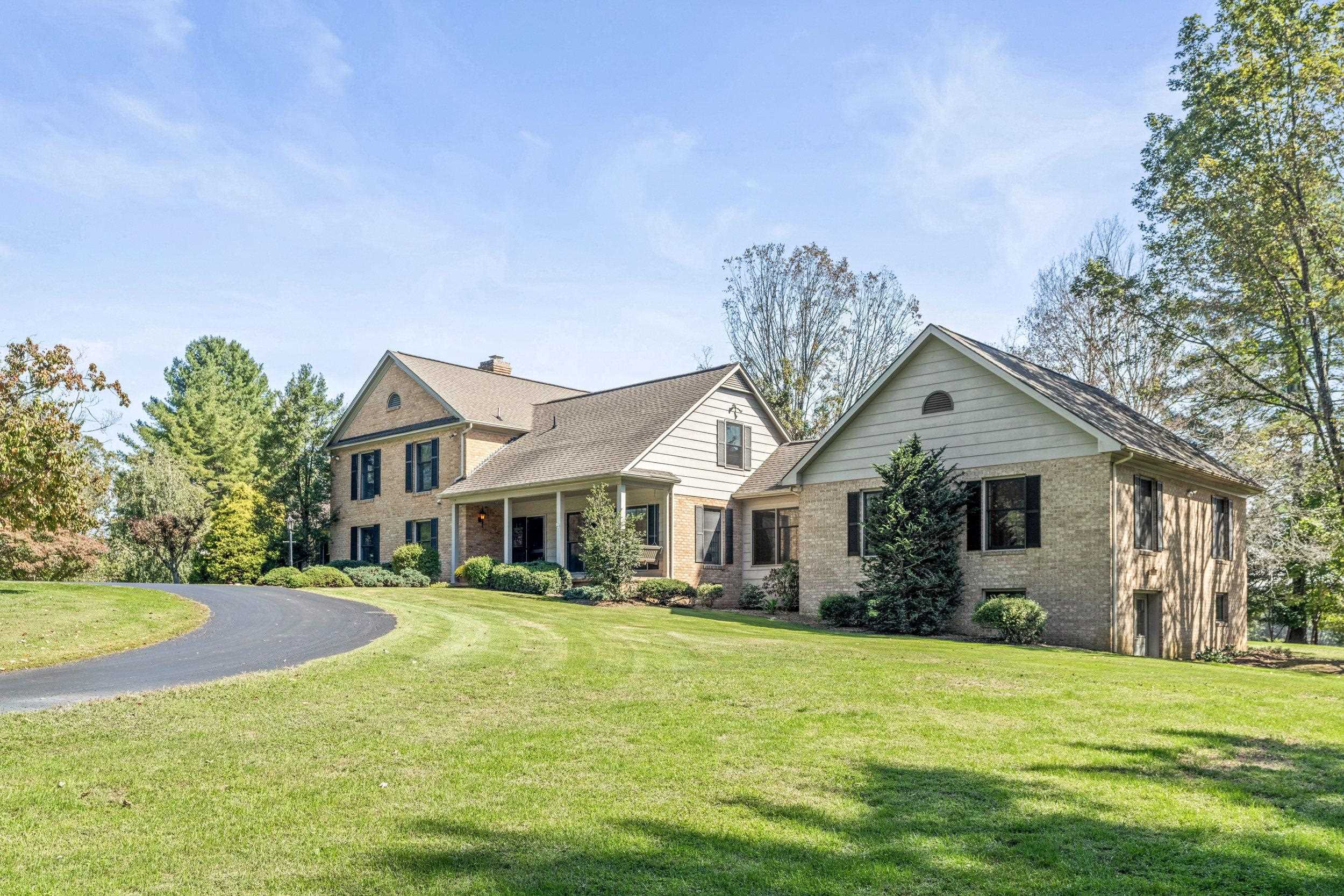 1109 ROSS RD