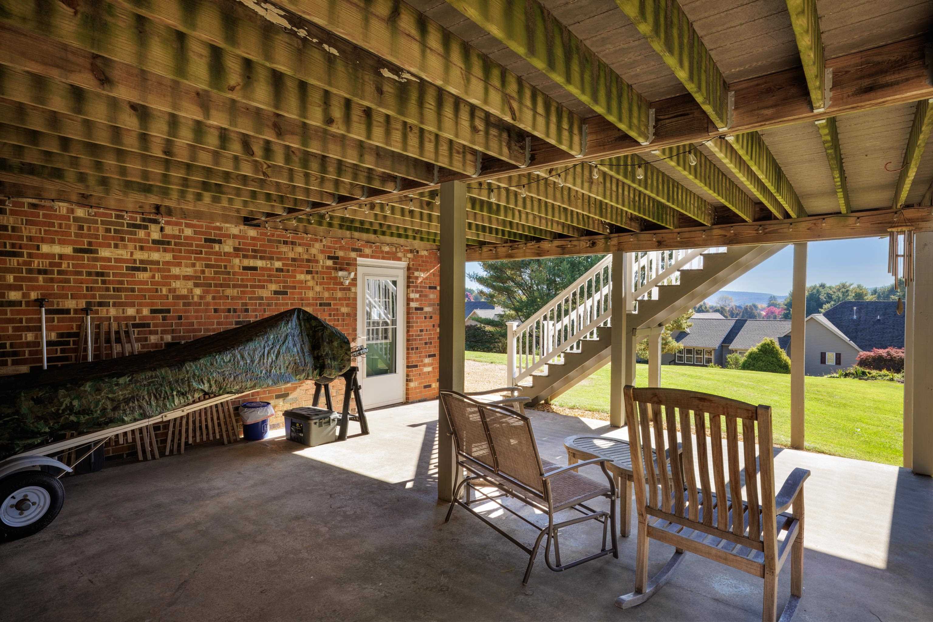 71 OLD WHITE BRIDGE RD