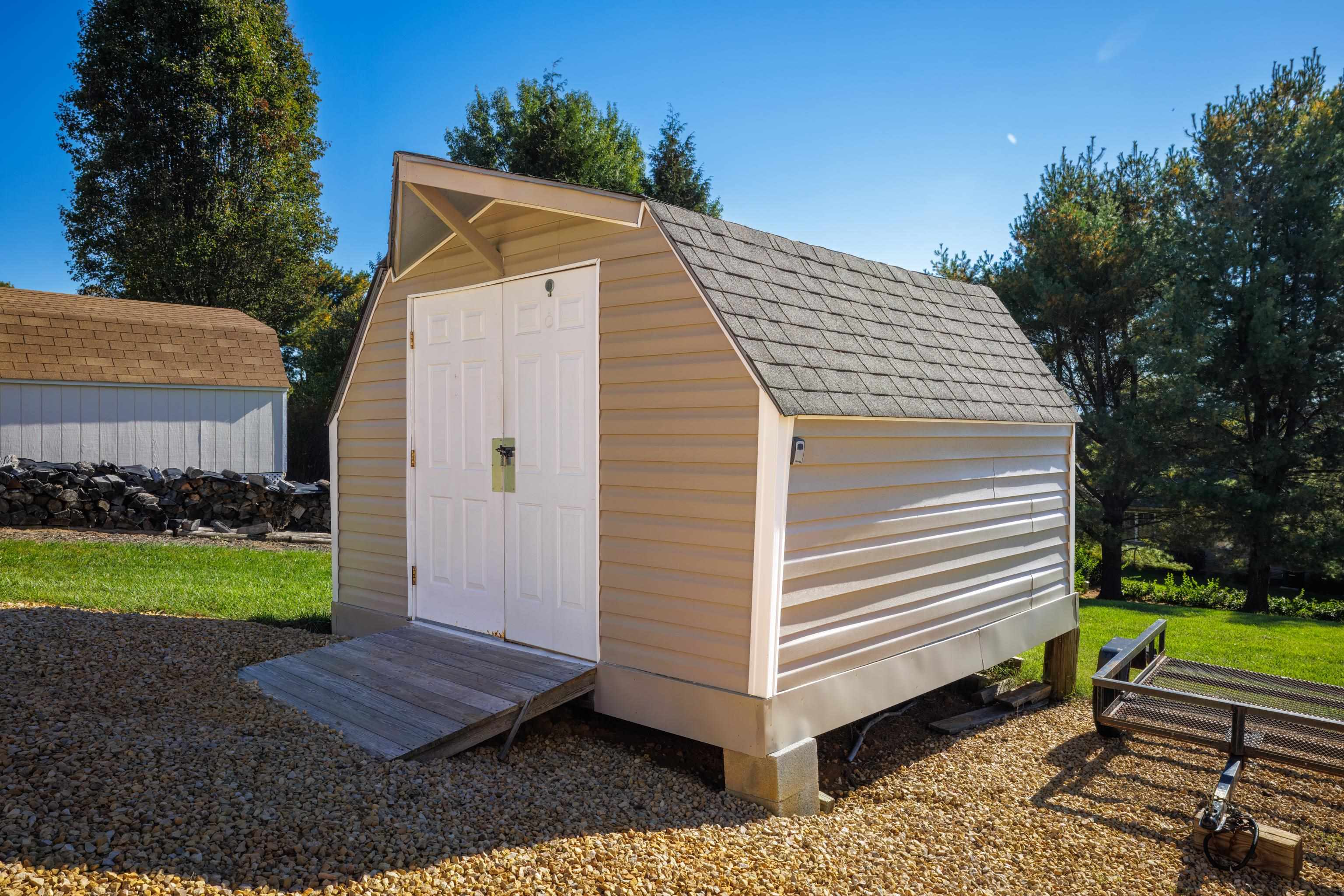 71 OLD WHITE BRIDGE RD