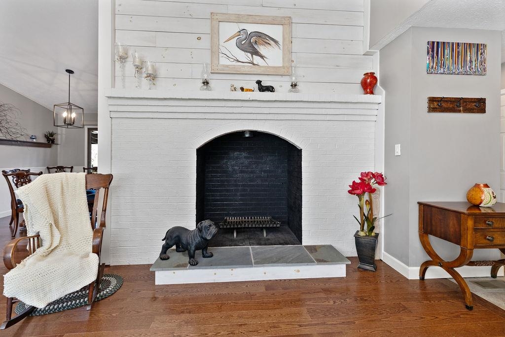 94 DICES SPRING RD