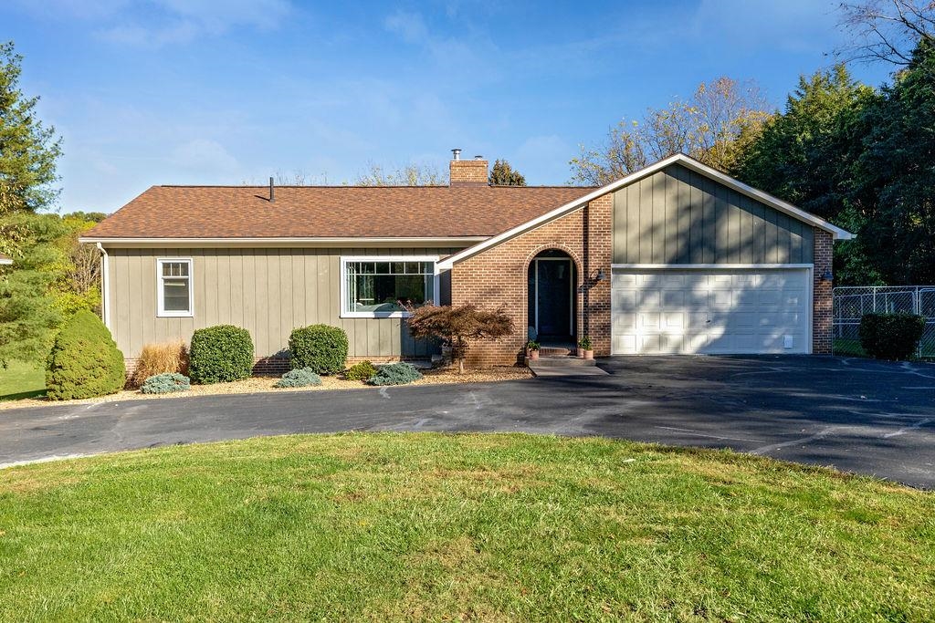 94 DICES SPRING RD