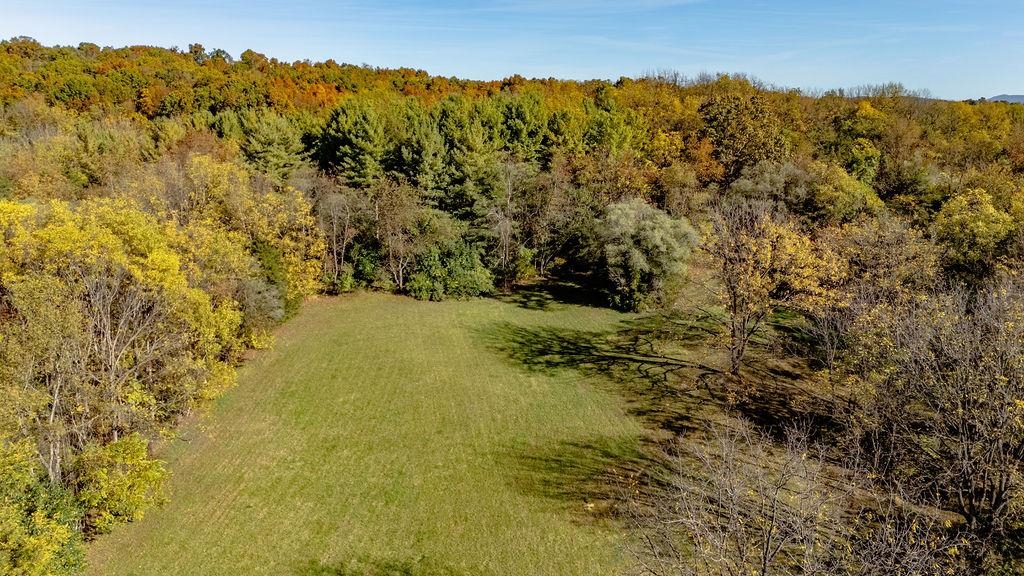 94 DICES SPRING RD