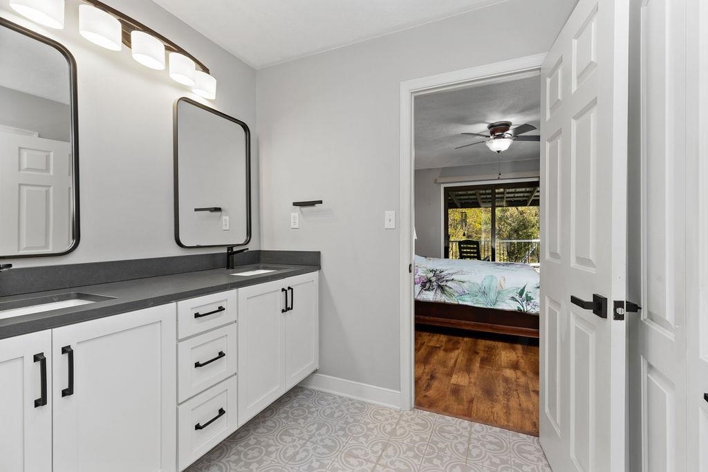 94 DICES SPRING RD