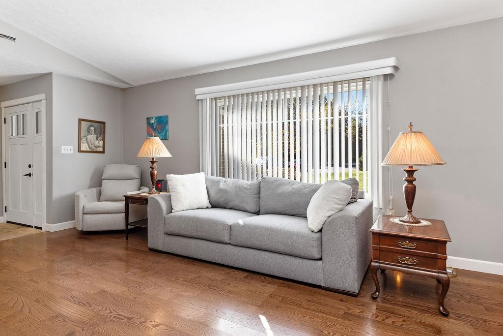 94 DICES SPRING RD