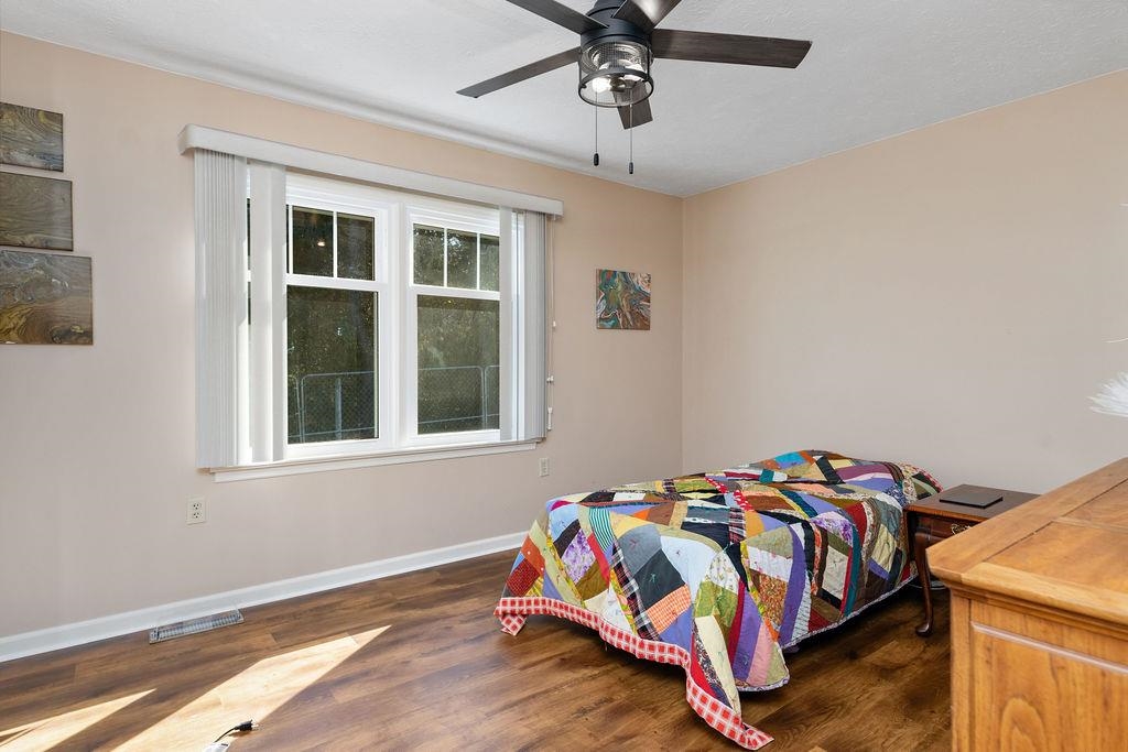 94 DICES SPRING RD