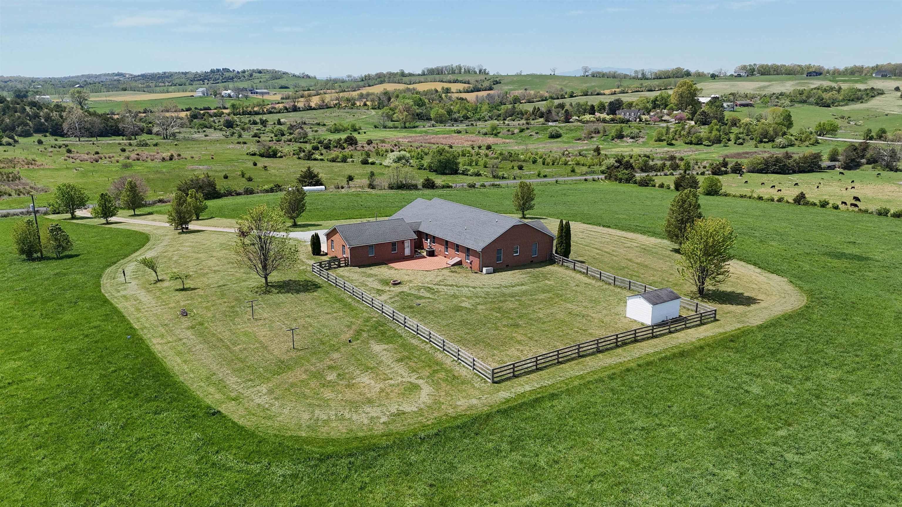 1197 ENTRY SCHOOL RD