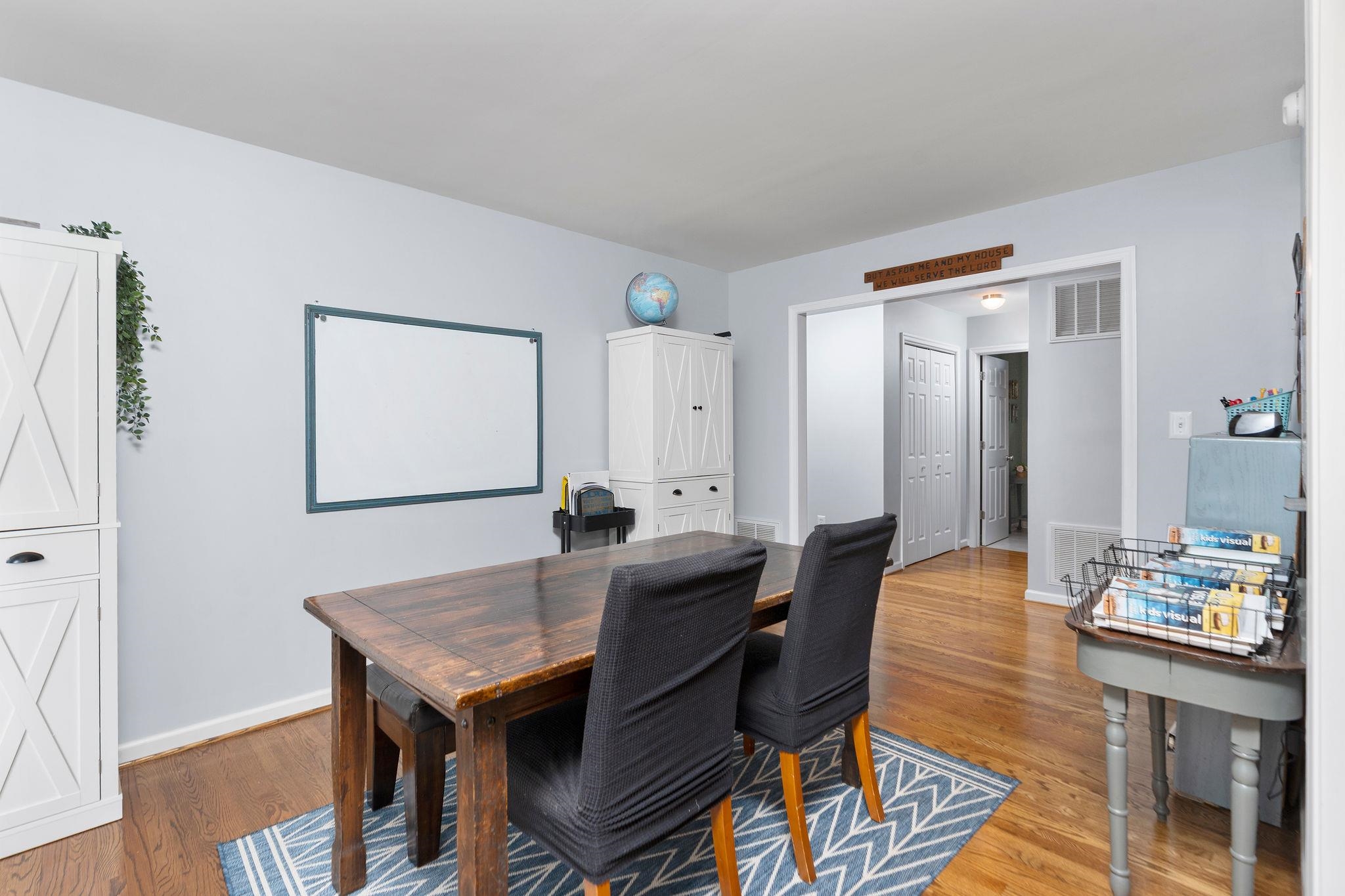 1197 ENTRY SCHOOL RD