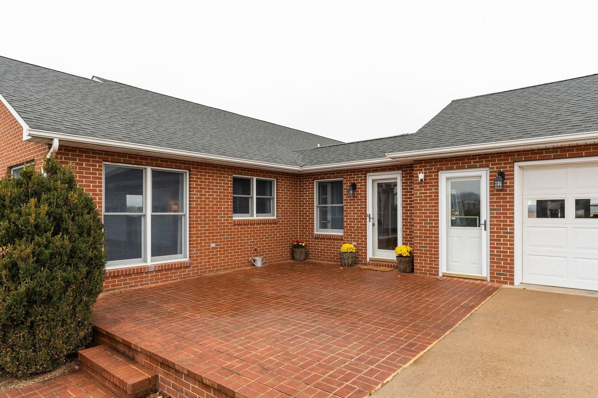 1197 ENTRY SCHOOL RD