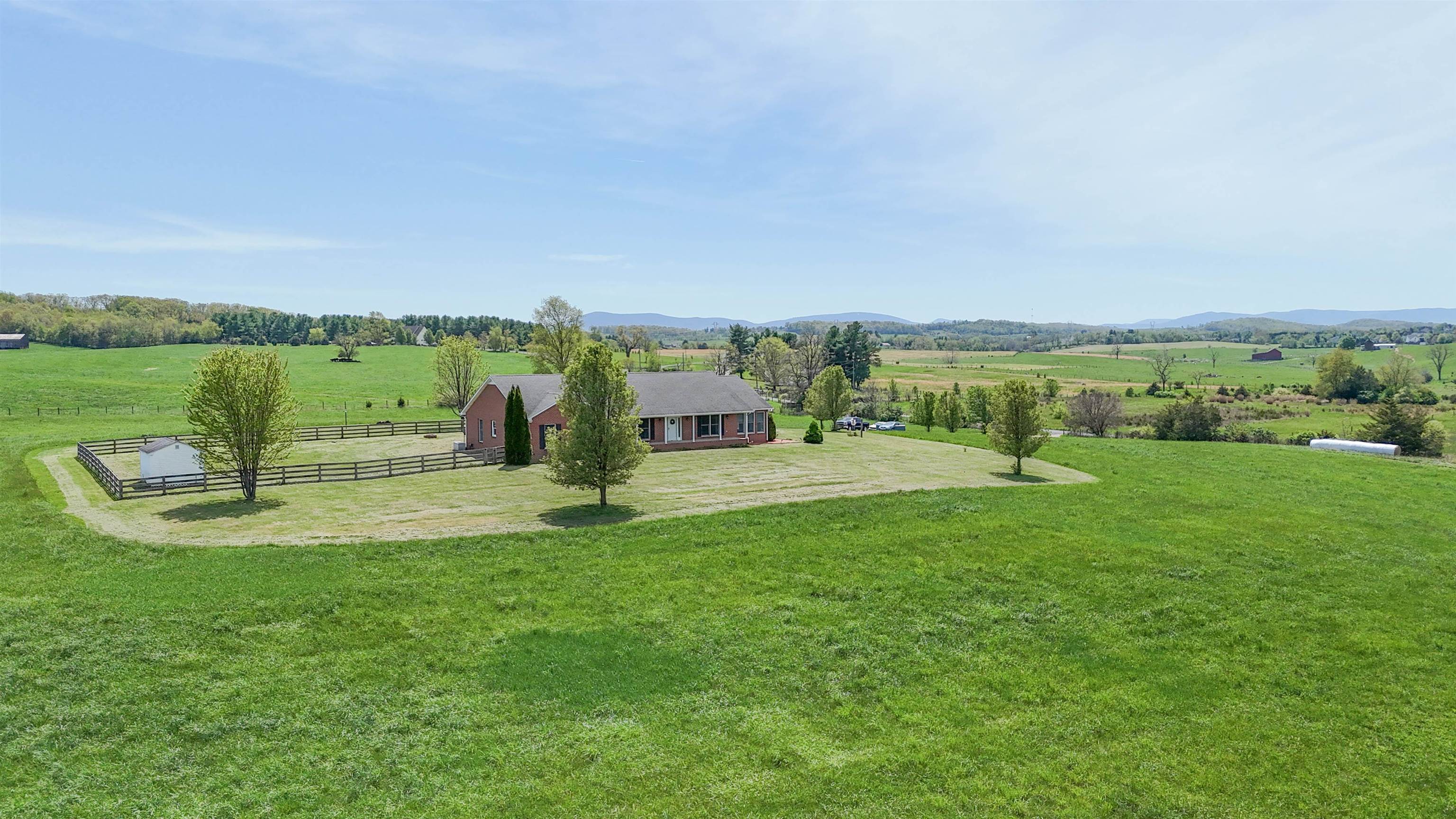 1197 ENTRY SCHOOL RD