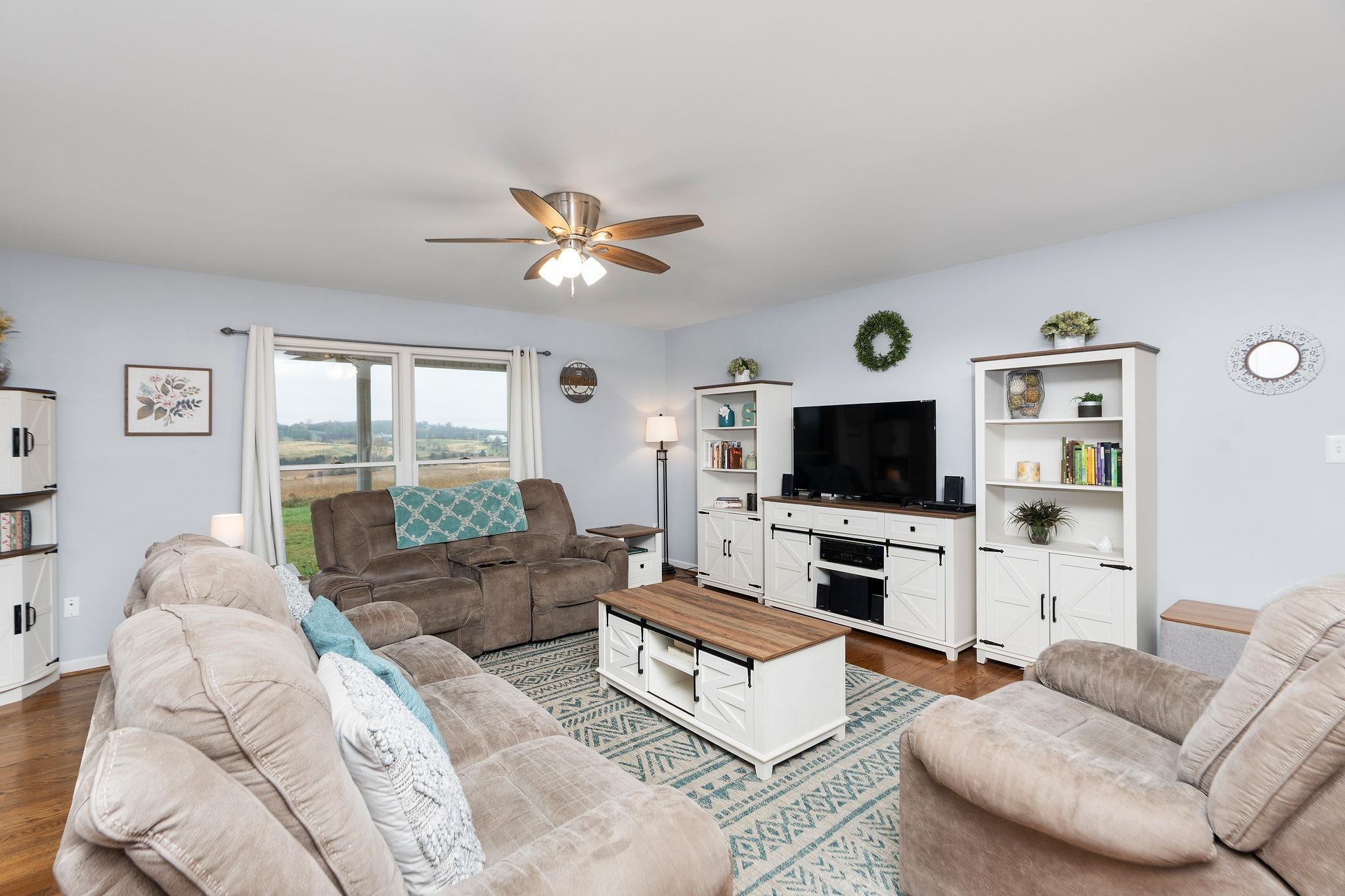 1197 ENTRY SCHOOL RD