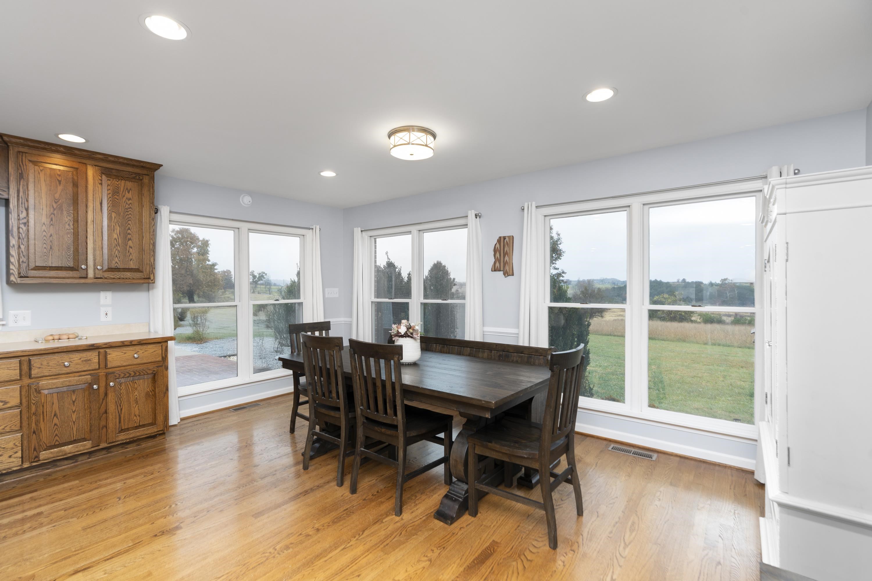 1197 ENTRY SCHOOL RD