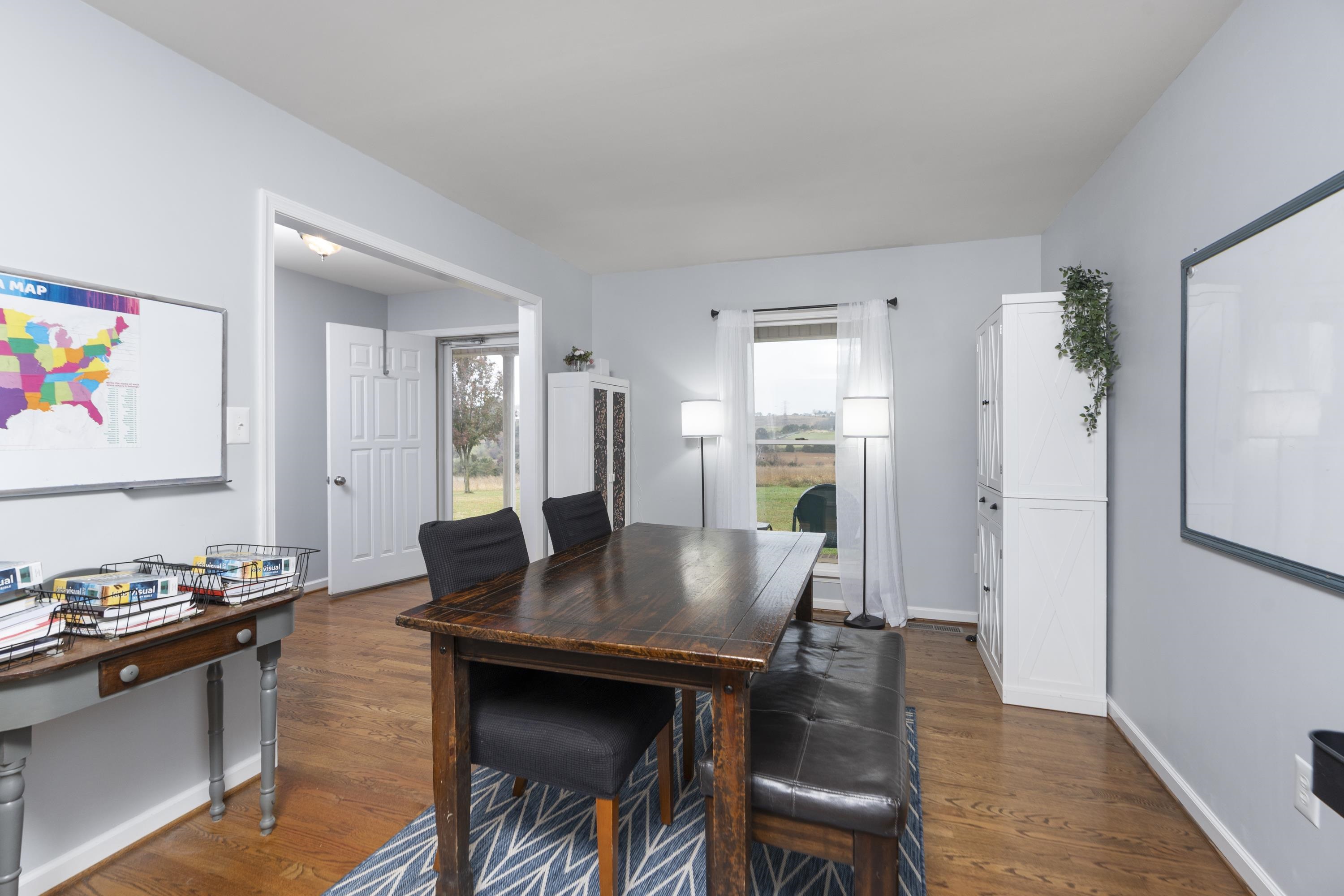 1197 ENTRY SCHOOL RD