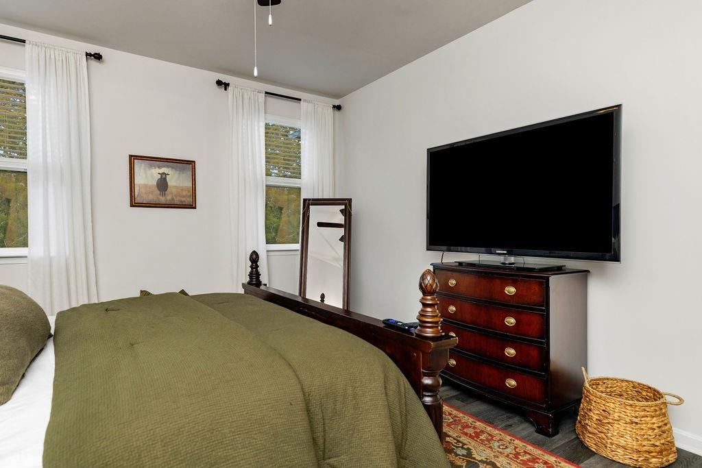 411 STONEWALL JACKSON BLVD