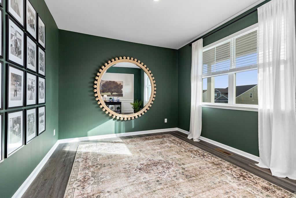 411 STONEWALL JACKSON BLVD