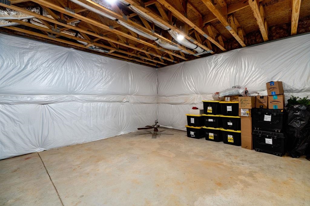 411 STONEWALL JACKSON BLVD