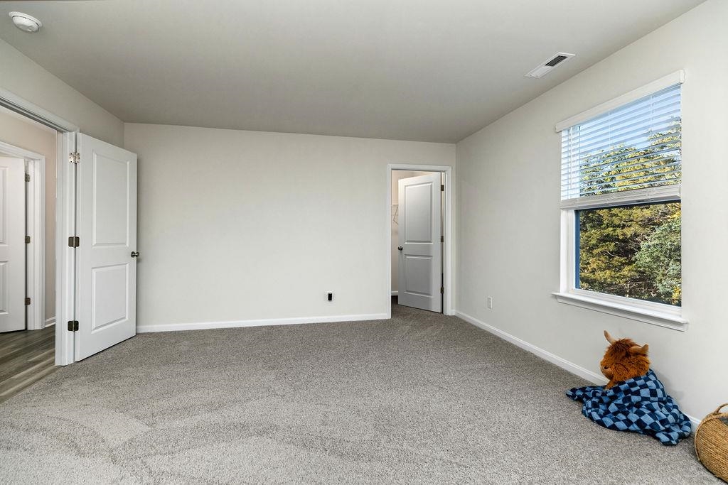 411 STONEWALL JACKSON BLVD