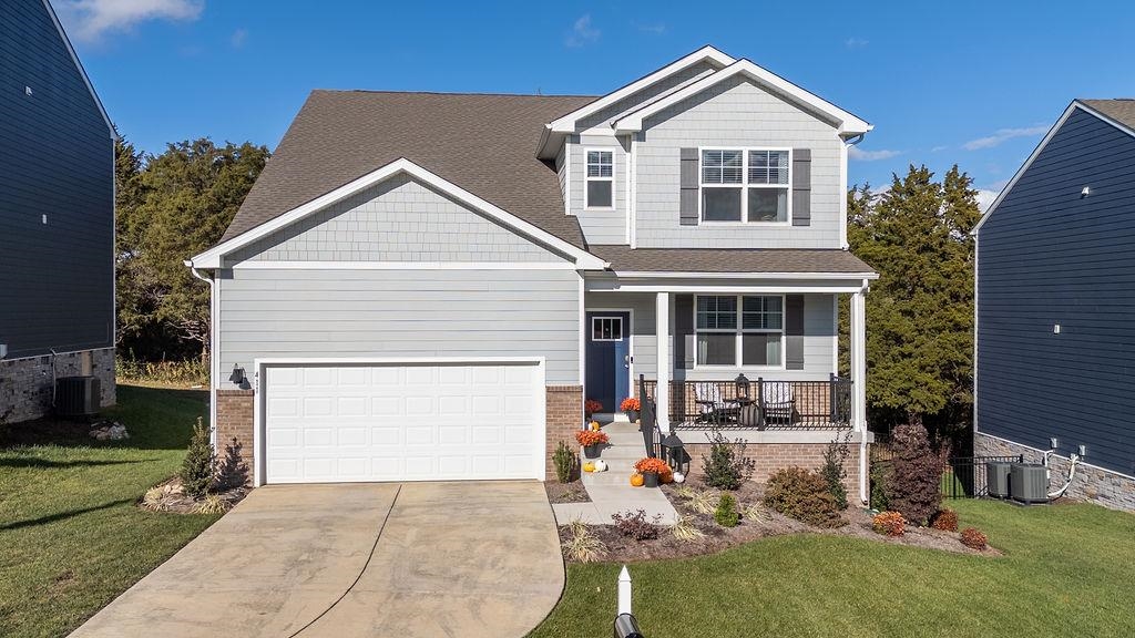 411 STONEWALL JACKSON BLVD