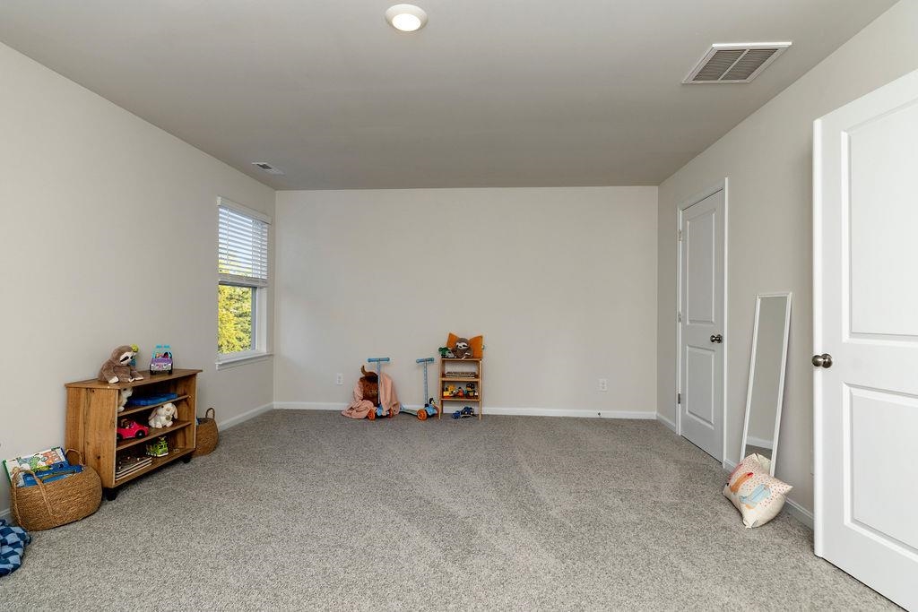 411 STONEWALL JACKSON BLVD