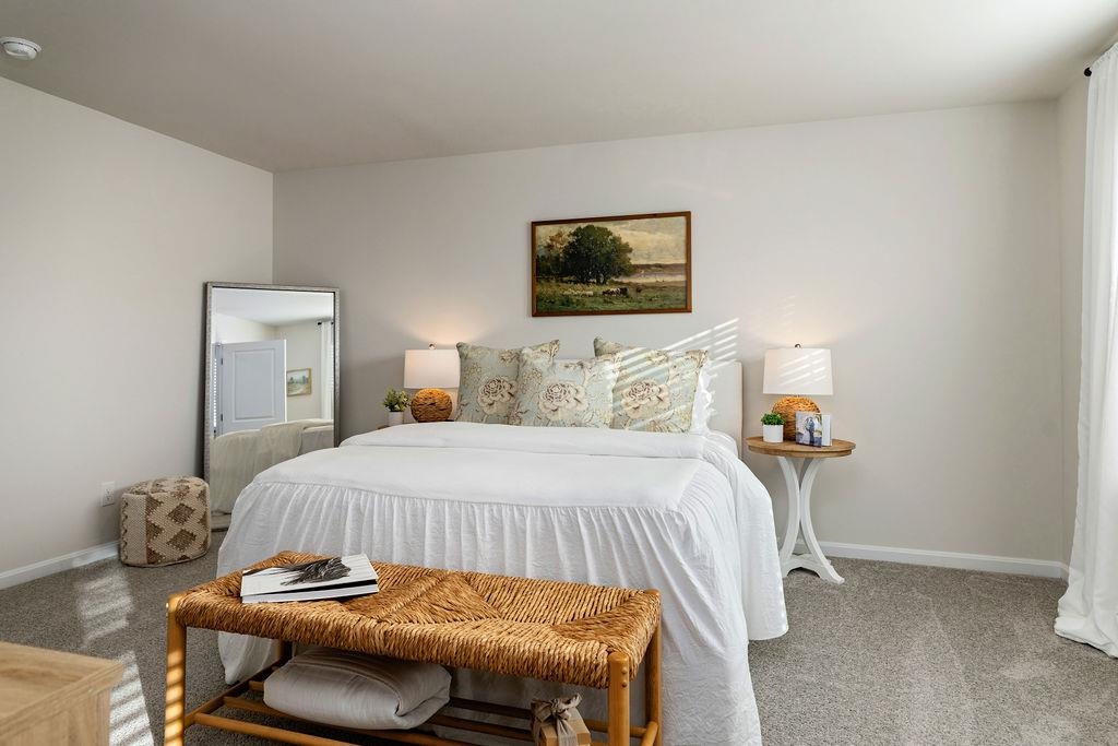 411 STONEWALL JACKSON BLVD