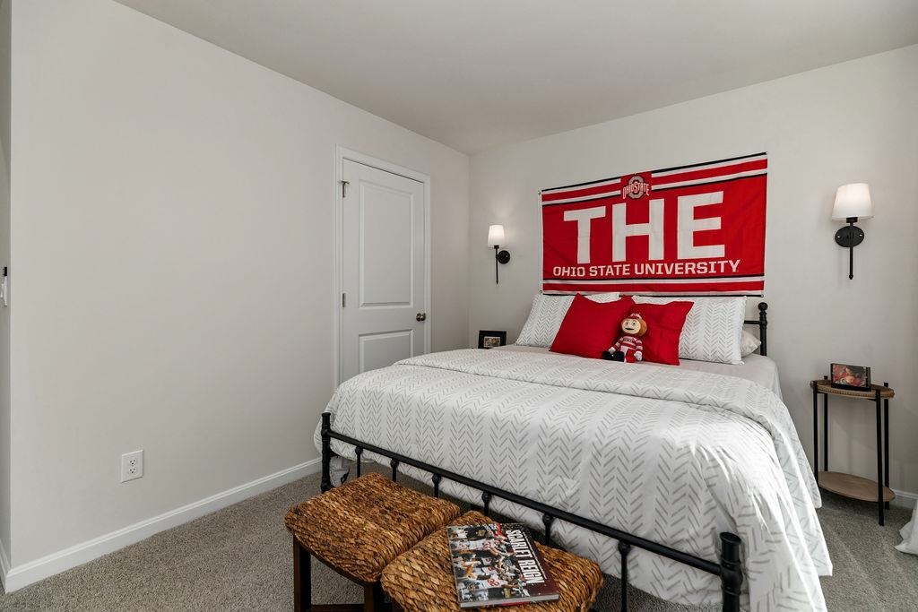 411 STONEWALL JACKSON BLVD