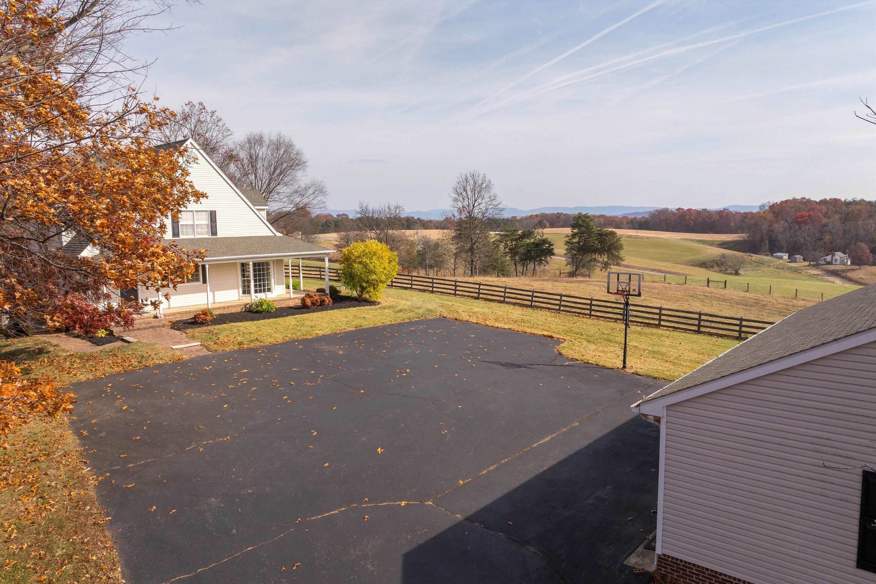 746 CHRISTIANS CREEK RD