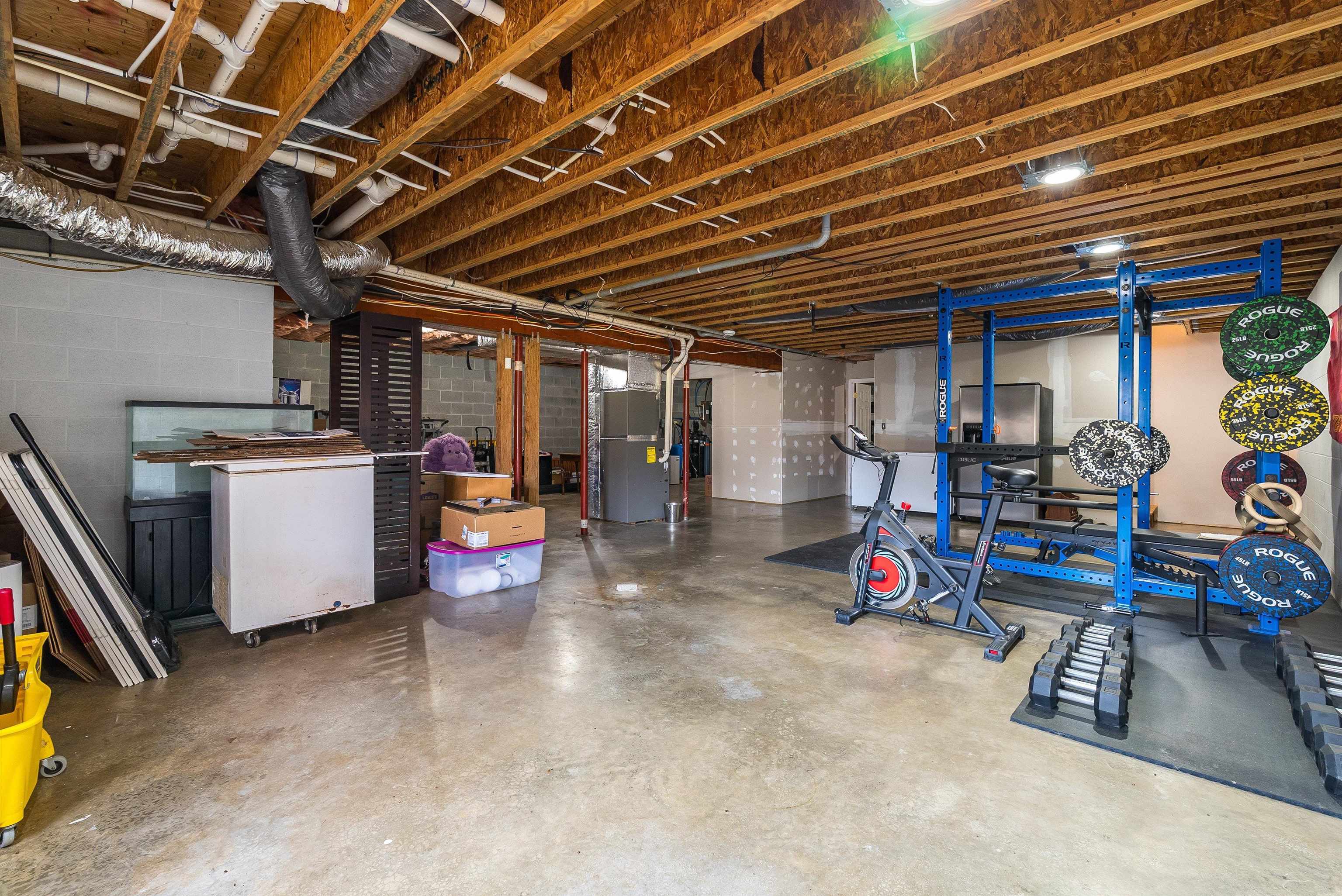 746 CHRISTIANS CREEK RD